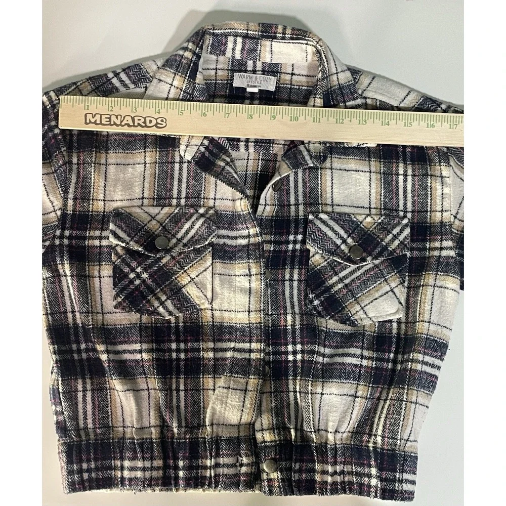 Warm & Cozy Lifestyle Plaid Cropped‎ Shirt Jacket Women's Size L